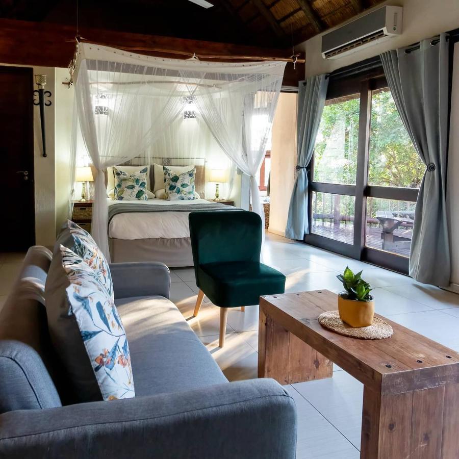 Leopard'S Lair Bush Lodge 호에드스프뤼트 외부 사진